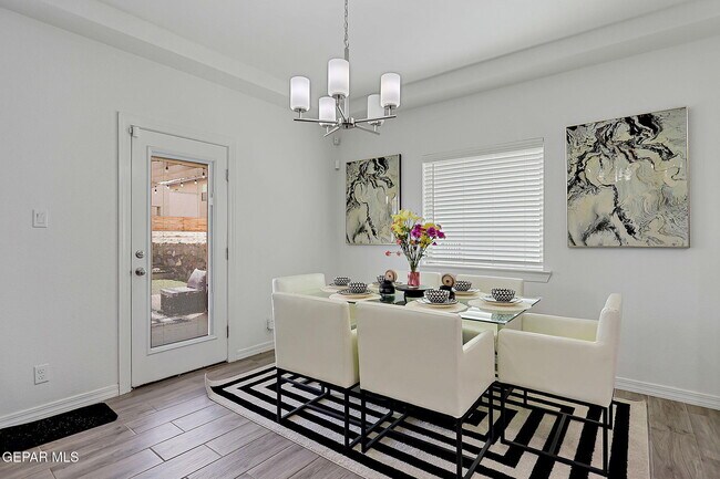 Building Photo - 12816 Linstead Ave