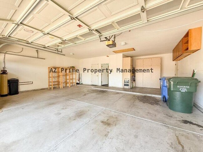 Building Photo - 5501 E Shea Blvd