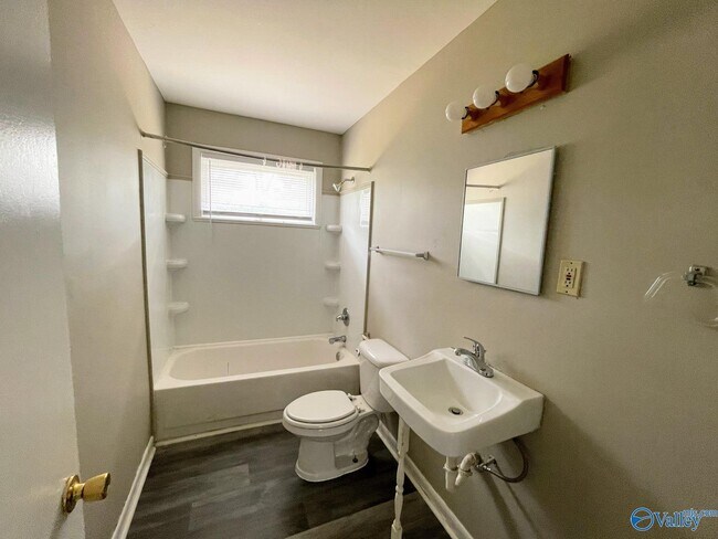 Building Photo - 4305 Barry St NW