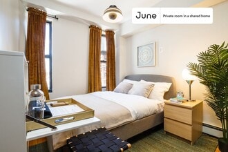 Building Photo - Room in Shared 3 bed/1 bath home