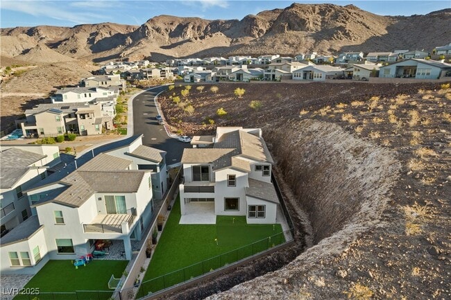 Building Photo - 2008 Peaceful Mesa Ct