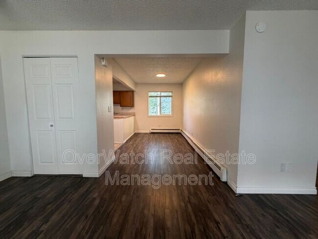 Building Photo - 16929 Coronado St