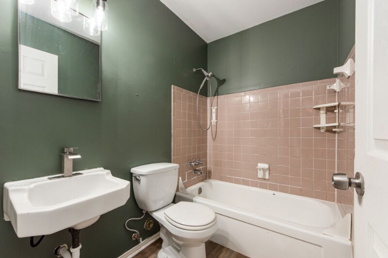 Building Photo - 5068 Tremaine Ct