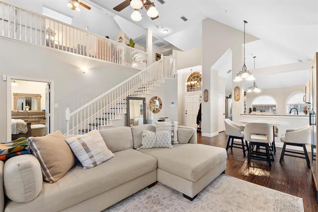 Building Photo - 14584 Evergreen Ct