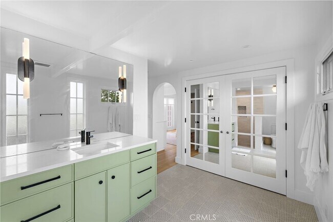 Building Photo - 3007 Harbor View Dr