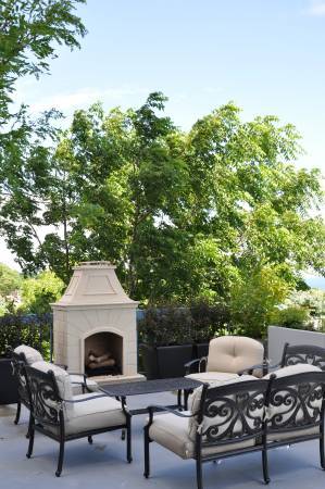Fire pit - 1660 N Prospect Ave