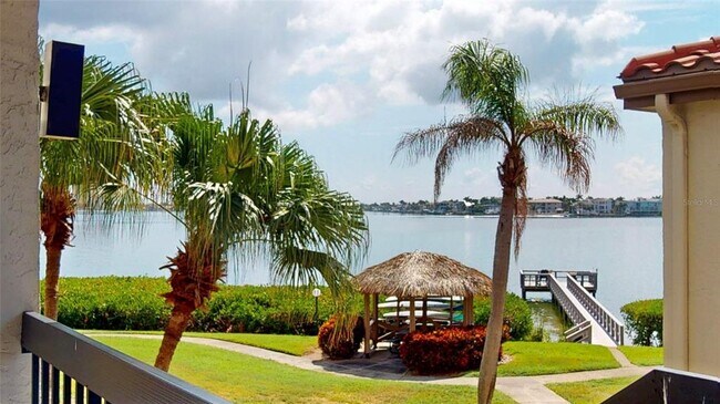 Building Photo - 6218 Palma Del Mar Blvd S