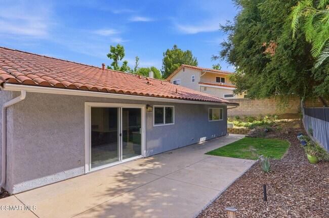 Building Photo - 30845 Catarina Dr