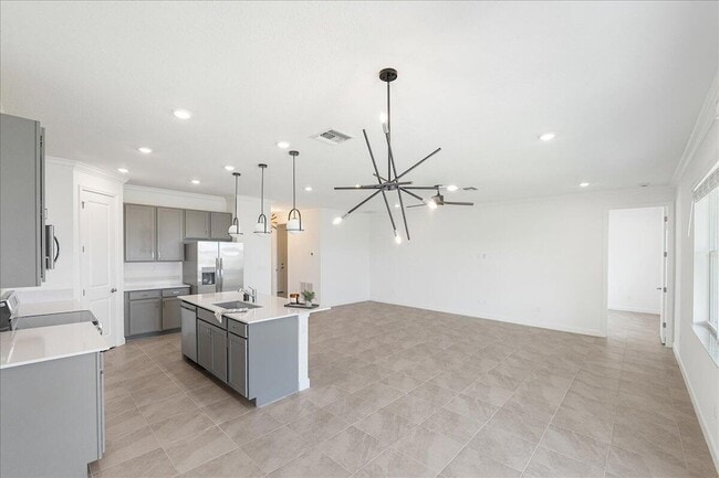 Building Photo - 3527 Angler Dr