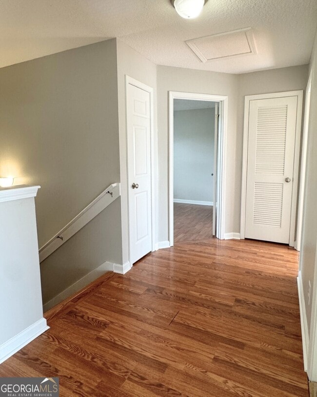 Building Photo - 104 Sugar Maple Way