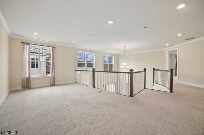 Building Photo - 25 Stone Ct