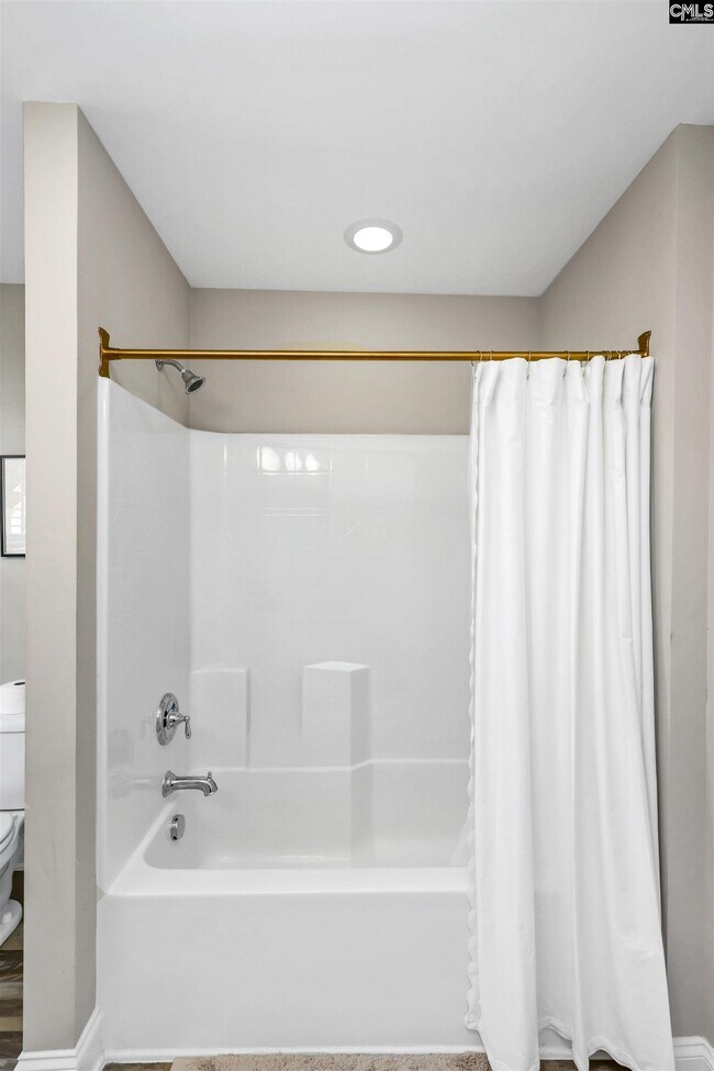Building Photo - 507 Pinnacle Ln