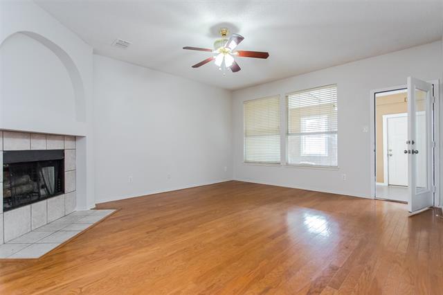 Building Photo - 738 Opal Ln