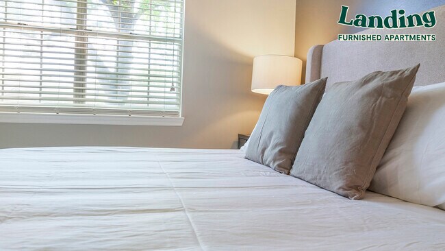 Building Photo - 1008 Village Green Crossing