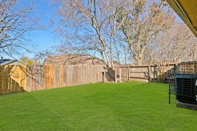 Building Photo - 5420 Ridge Wind Ln