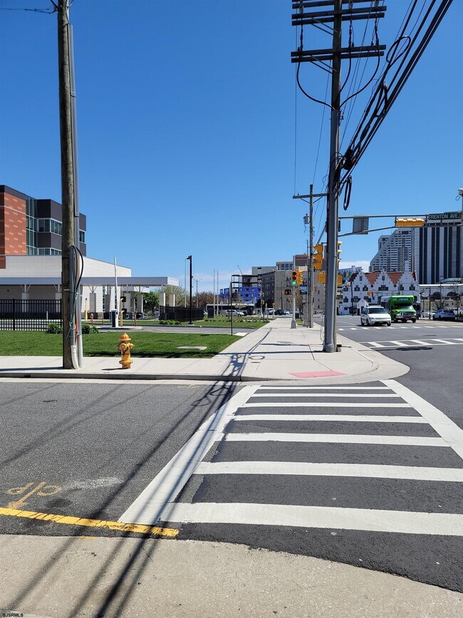 Building Photo - 3801 Atlantic Ave