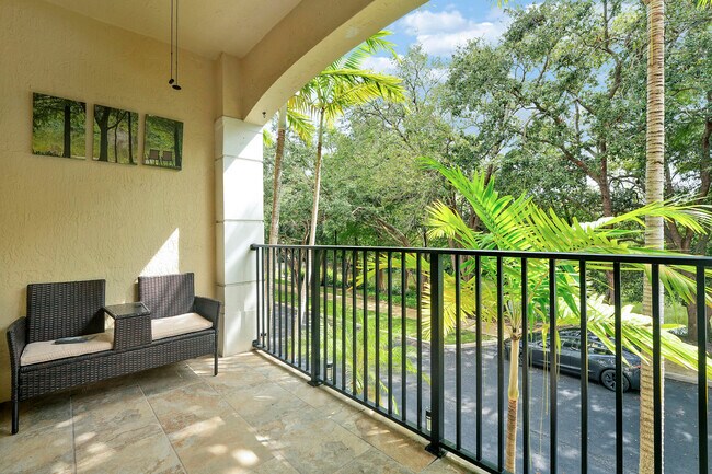 Building Photo - 3172 N Greenleaf Cir