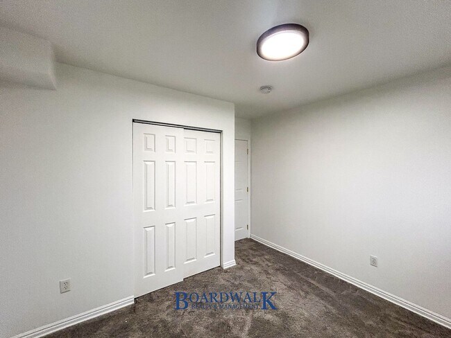 Building Photo - 3140 S 3200 W