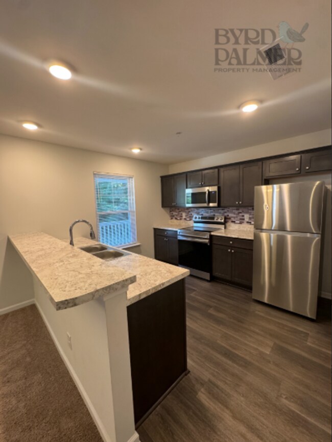 Building Photo - 66 Turningstone Boulevard