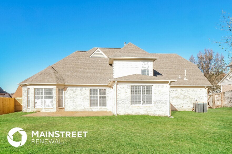 Building Photo - 7317 Pinnacle Farms Dr