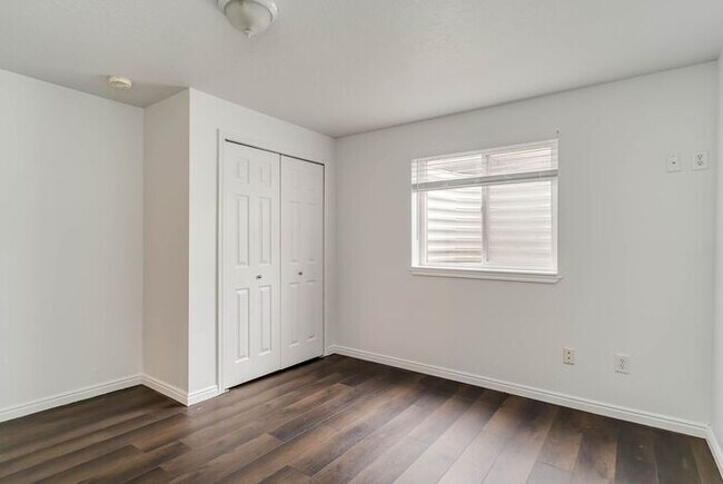 Building Photo - Amazing Single Family Home for Rent in Layton