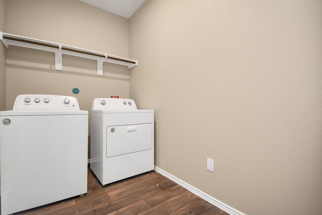 Building Photo - 5415 Dover Ter Wy