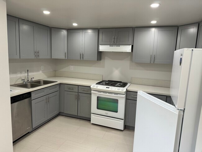 Building Photo - 1511 257th St