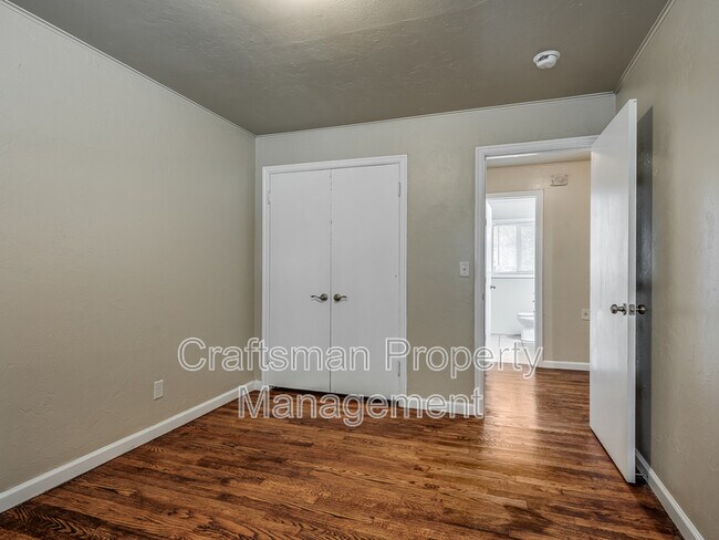 Building Photo - 3105 NW 67th St
