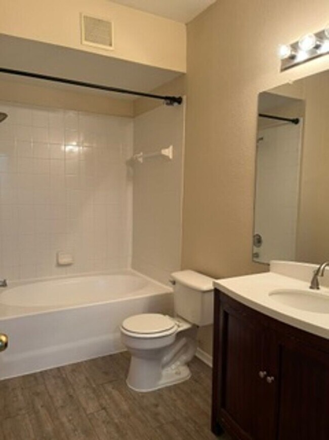 Building Photo - 12914 Sanctuary Cove Dr