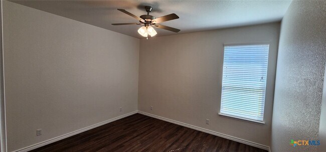 Building Photo - 1108 Carlsberg Dr