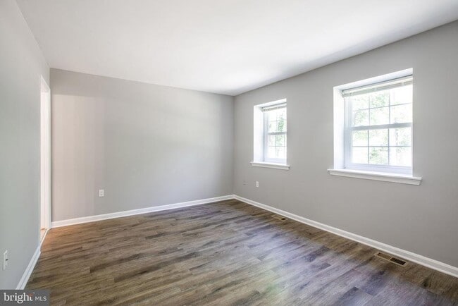 Building Photo - 14630 Tynewick Terrace