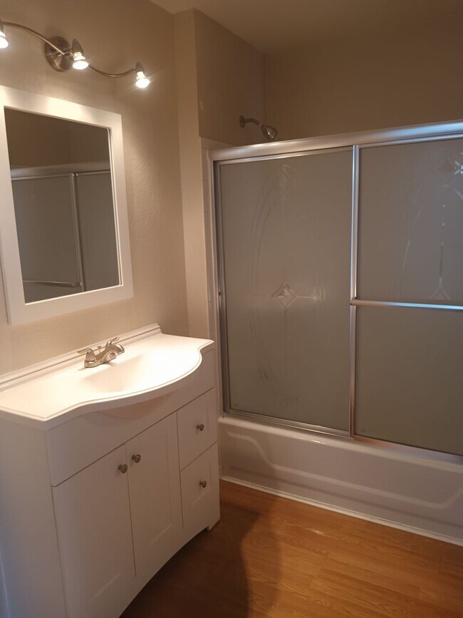 Building Photo - Second Floor LLC - Bermuda Dunes Units