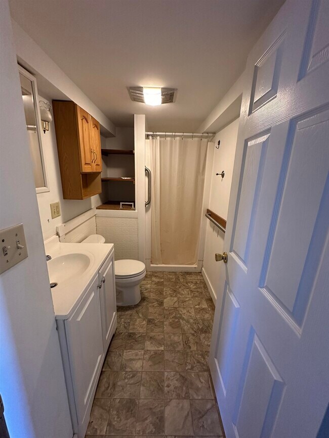 Building Photo - 1889 VT-30