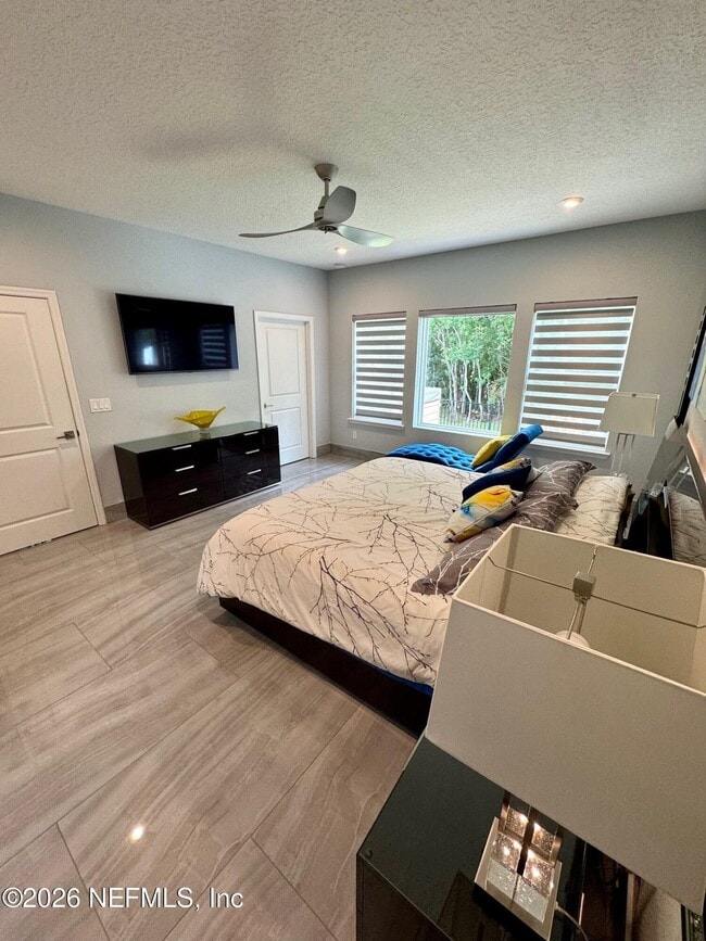 Building Photo - 163 Pine Forest Ct