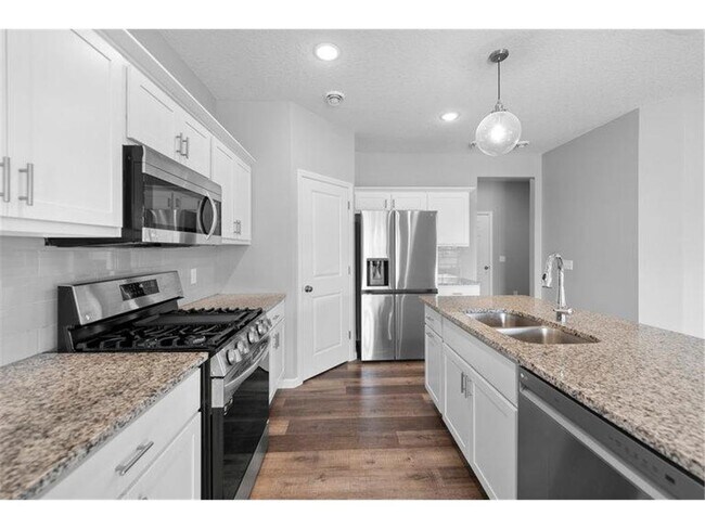 Building Photo - 10269 Goodview Cir