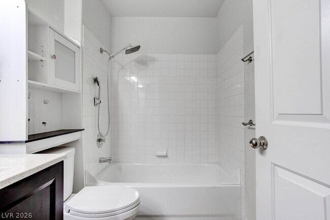 Building Photo - 3661 Renovah St