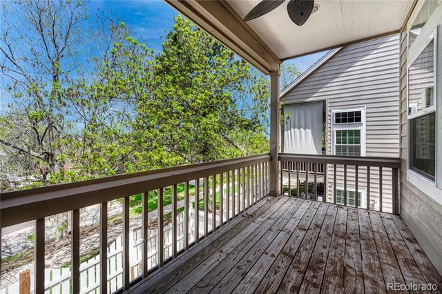 Building Photo - 9885 Greensview Cir