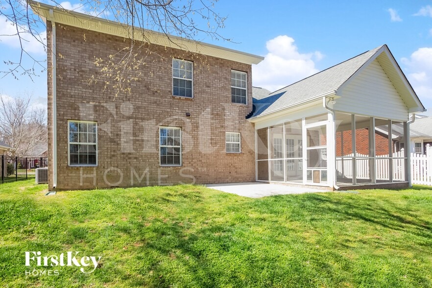 Building Photo - 3277 Westridge Ln SW