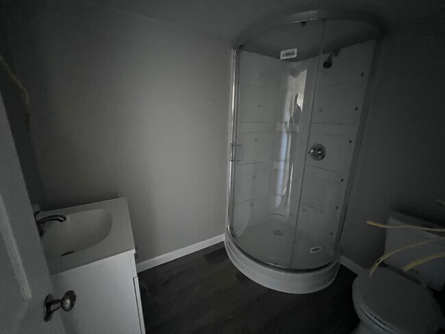 Building Photo - 768 McElderry Rd N