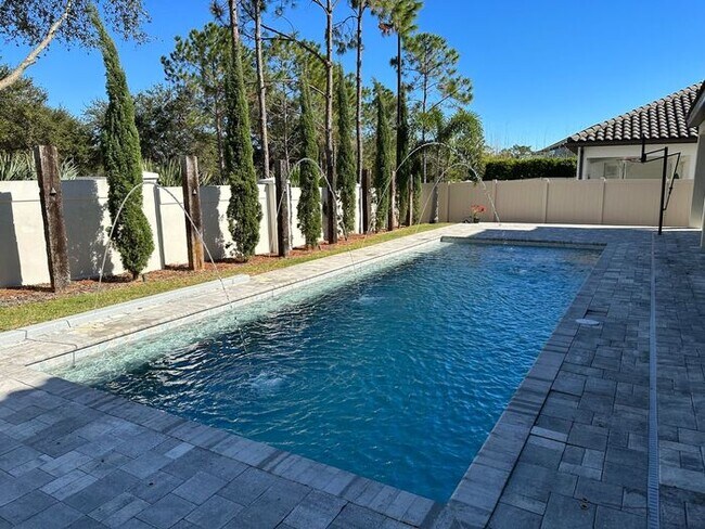 Building Photo - Beautiful home in Estates at Parkside