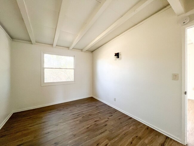 Building Photo - 6067 Abronia Ave