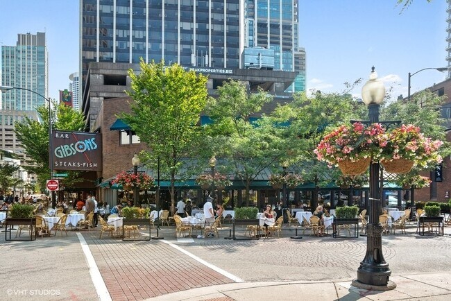 Building Photo - 1030 N State St