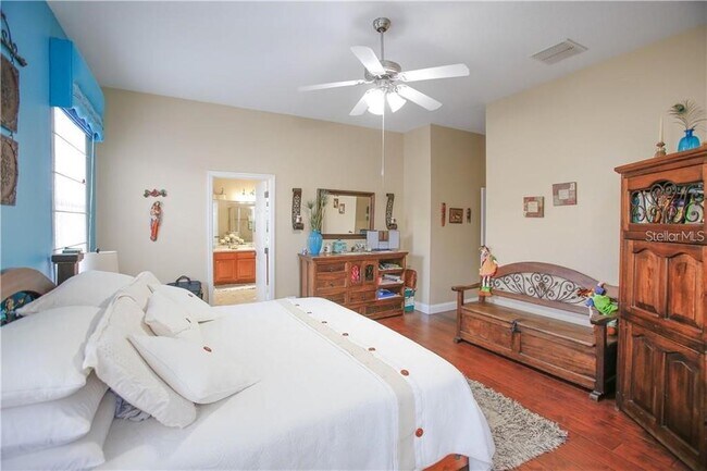 Building Photo - 14705 Cableshire Way