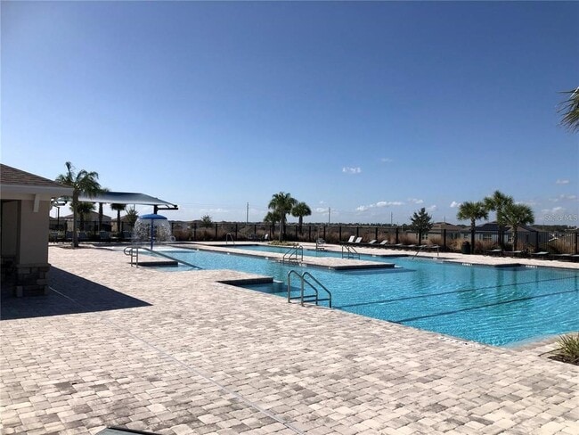 Building Photo - 308 Sofia Ln