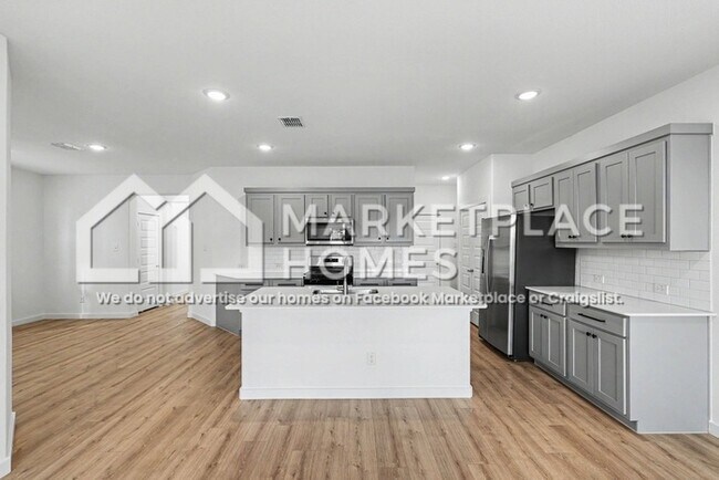 Building Photo - 415 Bertney Dr