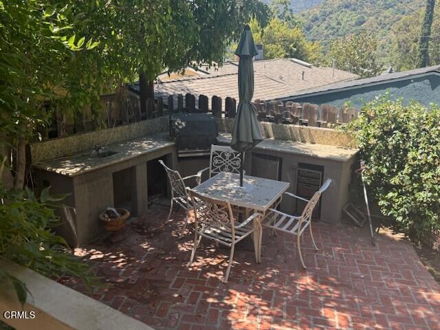 Building Photo - 3002 Manhattan Ave