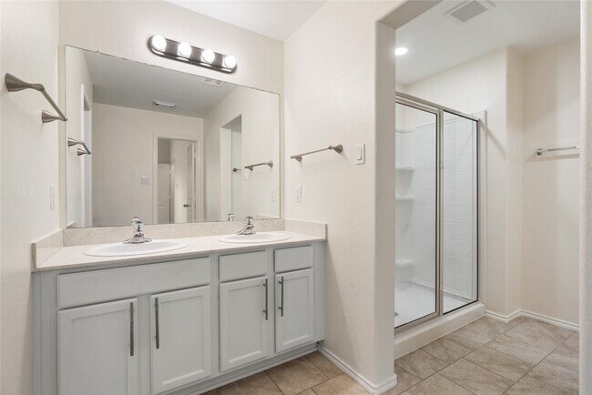 Building Photo - 7226 Basque Country Dr