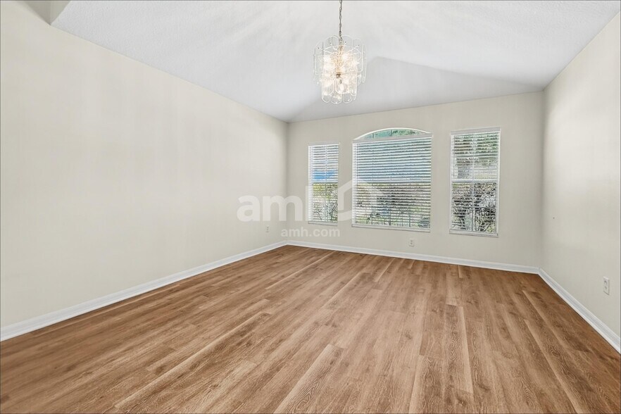 Building Photo - 3348 Clover Blossom Cir