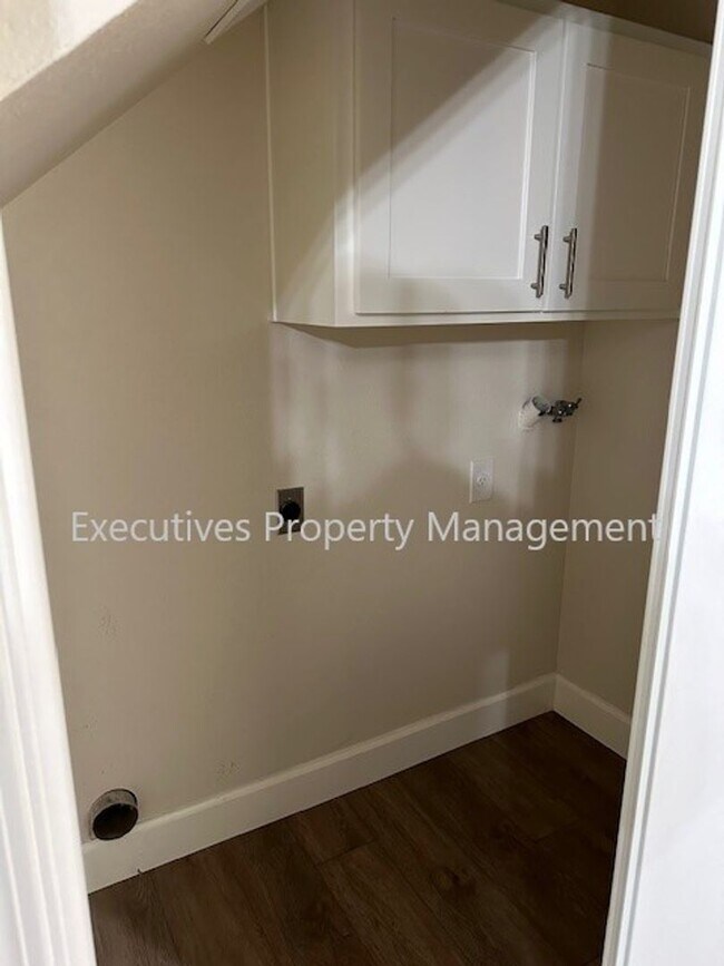 Building Photo - 3098 Aspen St