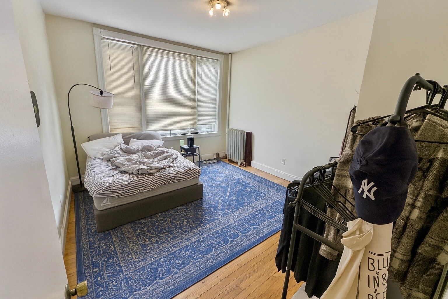 Building Photo - 20 Gibbs St